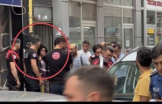 Çatıya çıkan kadın ekipleri alarma geçirdi