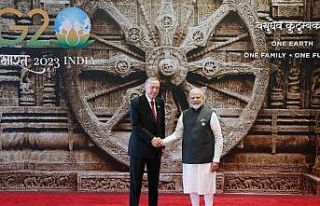 Cumhurbaşkanı Erdoğan, G20 zirvesinde Modi tarafından...