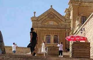 Deprem ve seçimler Mardin turizmini etkiledi