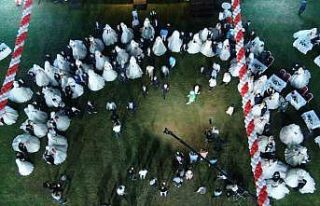 Depremzede 100 çift toplu düğün töreniyle dünya...