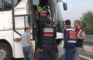 Düğün yolculuğu facia ile sonuçlandı: 1’i...