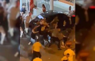 Düğünde kavga sokağa taştı