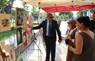 Düzce’de 7. kez kurulan sanat sokağını Vali...