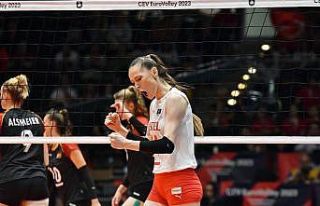 Eda Erdem Dündar: "Bugün dünyanın en mutlu...