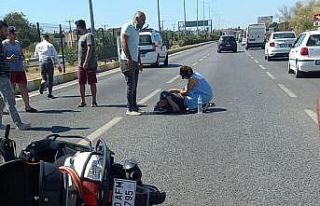 Edremit’te motosiklet kazasında sürücünün yardımına...