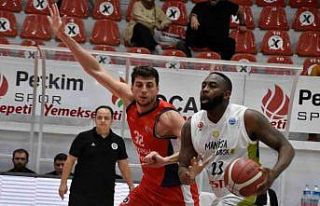 Ege Cup’ta şampiyon Bahçesehir Koleji
