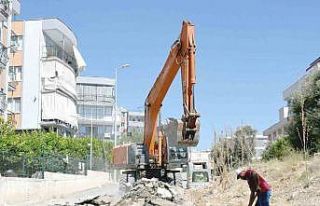 Ege Mahallesi yeni yollarına kavuşuyor