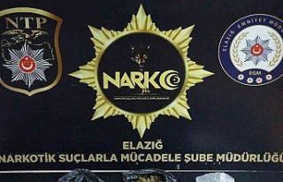 Elazığ polisi sokak satıcılarına göz açtırmıyor