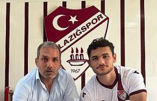 Elazığspor yenilerle sözleşme imzaladı