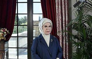 Emine Erdoğan, Kiev’deki 3. Lider Eşleri Zirvesi’ne...