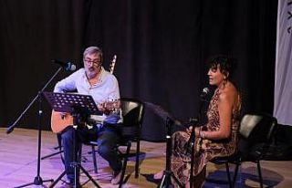 En güzel şiirler Ayvalık’ta buluştu