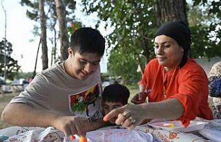 Engelli çocuklar Zeytinpark’ta kampta