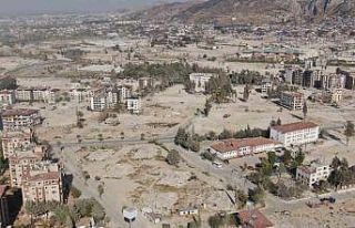 Enkazın yüzde 72’sinin kaldırıldığı Hatay’da,...