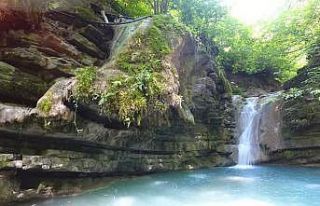 Erfelek Tatlıca Şelaleleri ziyaretçileri hayran...