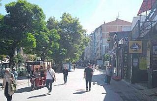 Eskişehir’de okullar açıldı, merkez tenhalaştı