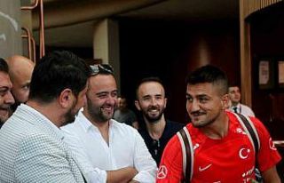 Eskişehirspor yönetiminden A Milli Futbol Takımı’na...