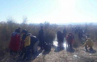 Ezine’de jandarma iki kamyonet içinde 92 kaçak...