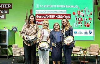 Fatma Şahin moderatörlüğünde kadının gücü...