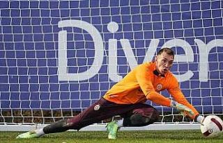 Galatasaray’da Davinson Sanchez, ilk antrenmanına...