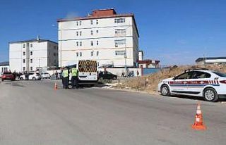 Gaziantep’te jandarmadan okul servis araçlarına...