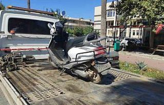 Gazipaşa’da plakasız motosiklet kullanan sürücüye...