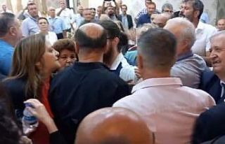 Gerginlik yaşanan CHP kongresinde milletvekili bayıldı