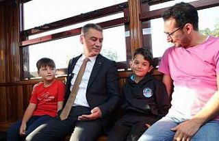 Gölbaşı Belediye Başkanı Şimşek, tramvay turuna...