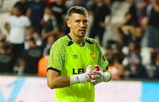 Göztepeli Mateusz Lis, kalesinde güven veriyor