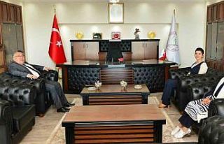 Hakimlerden Rektör Özölçer’e ziyaret