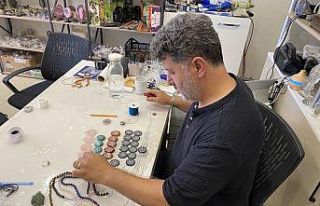 Hobi olarak başladığı işini şimdi dünyaya pazarlıyor