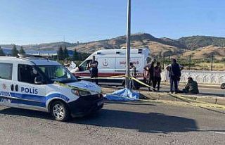 İki genç okul yolunda can verdi