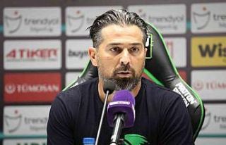 İlhan Palut: "Bu taraftar 25-30 bin kişiyle...