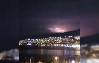 İstanbul’u aydınlatan şimşekler Bursa’dan...