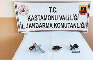 Jandarma ekiplerinin şüphesi ele verdi, durdurulan...