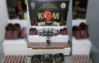 Kaçakçılık operasyonunda çok sayıda ürün ele...