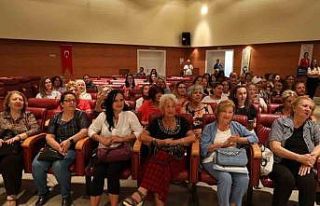 Kadınlara "tek ses olun" çağrısı