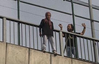 Kağıthane TEM’de intihar girişimi trafiği kilitledi