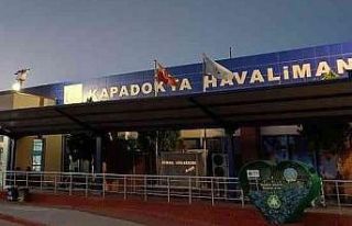 Kapadokya Havalimanından uçanların sayısı 61...