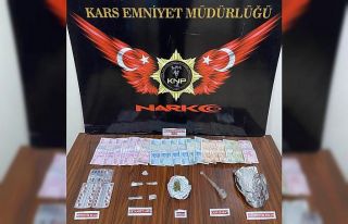 Kars’ta uyuşturucu taciri 2 kişi tutuklandı
