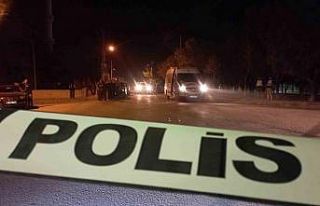 Kavga ihbarına giden polis ekibine ateş açıldı