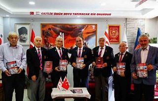 Kıbrıs gazilerinin anıları kitapta toplandı