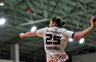 Konyaaltı ligde de fırtına gibi