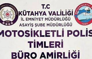 Kütahya’da bir araçta silah ve uyuşturucu madde...