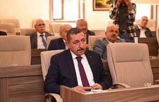 Makam aracıyla kaza geçiren Kastamonu Belediye Başkanı...