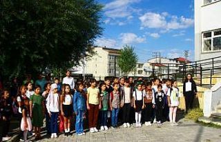 Malazgirt’te ilk ders zili çaldı