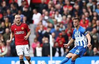 Manchester United, sahasında Brighton’a kaybetti