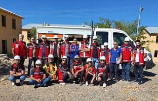 MEB Arama Kurtarma ekibine yeni katılan gönüllülere...