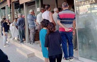 Mersin’de ekmeği 5 liradan satan fırınlara ilgi...
