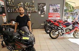 Mersinli sporcu çifte kupayla döndü