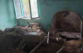 Metruk bina içerisindeki kazıya jandarma baskını